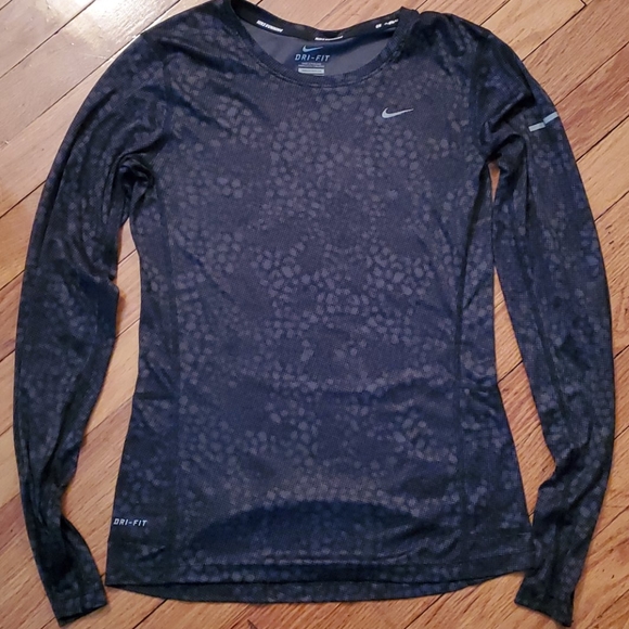 Nike Tops - Nike Dri Fit Running Women's Shirt!